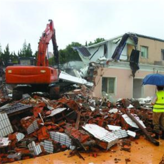 專業(yè)拆除服務(wù) 洗浴中心拆除價(jià)格解析與城市生活垃圾經(jīng)營服務(wù)